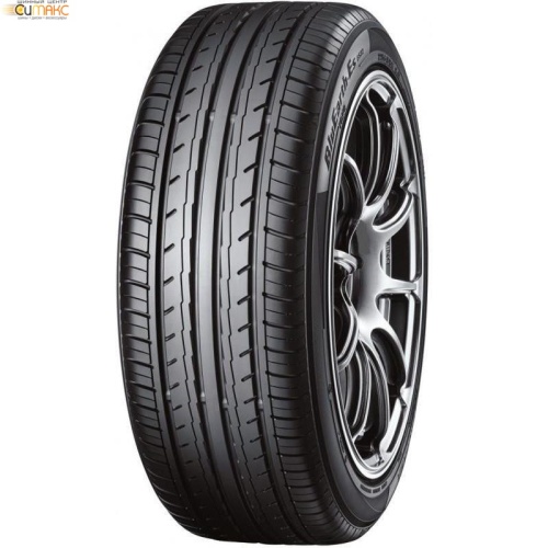 Yokohama BluEarth-Es ES32A 235/45 R17 97V